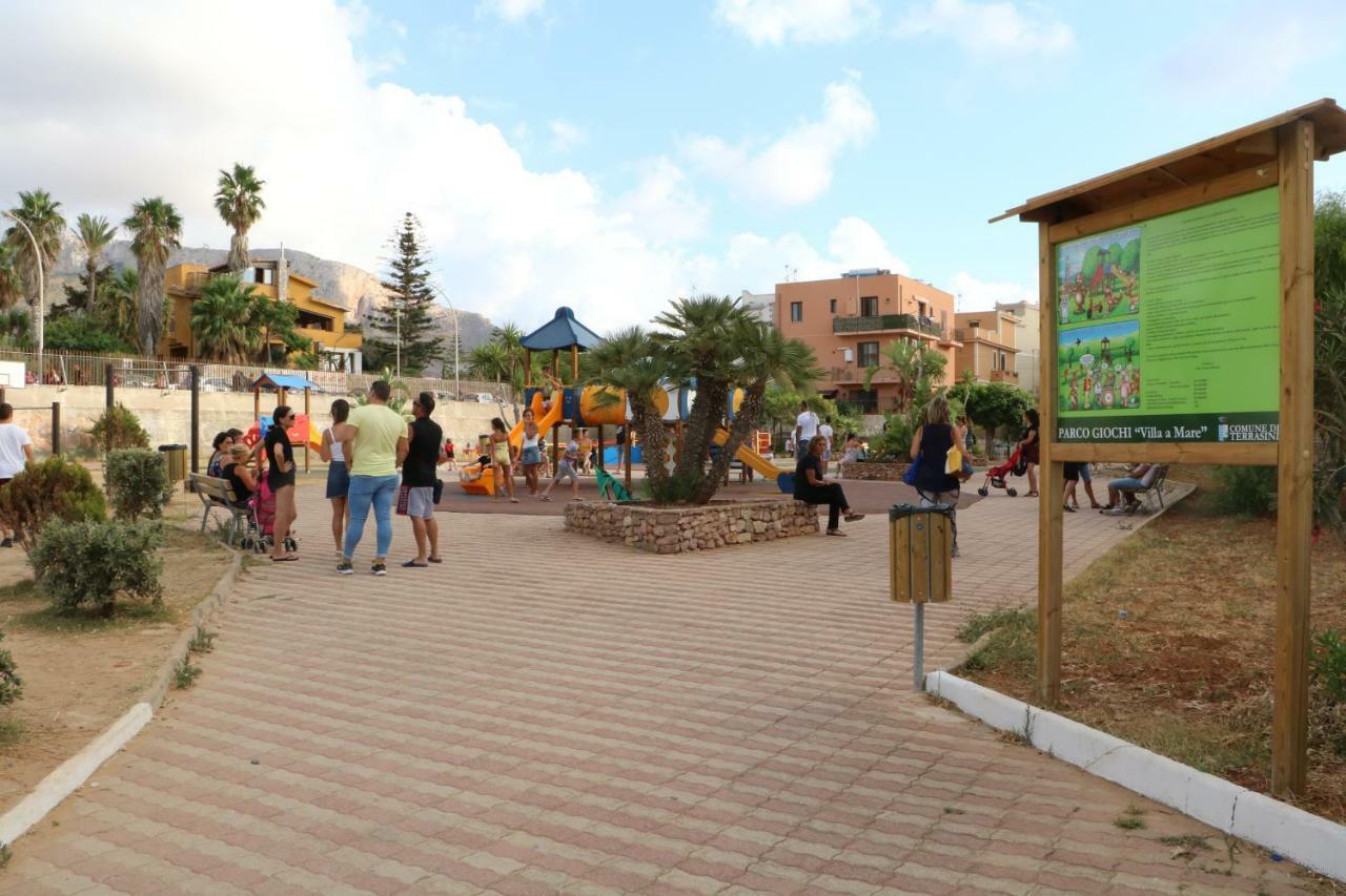 Apartamento La Casa Di Magiu Terrasini Exterior foto